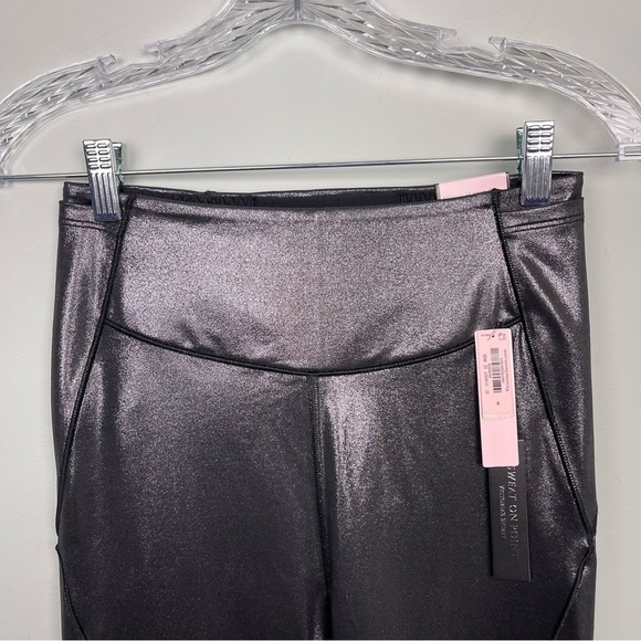 Victoria's Secret Sweat On Point Shine Legging NWT - Picture 6 of 10